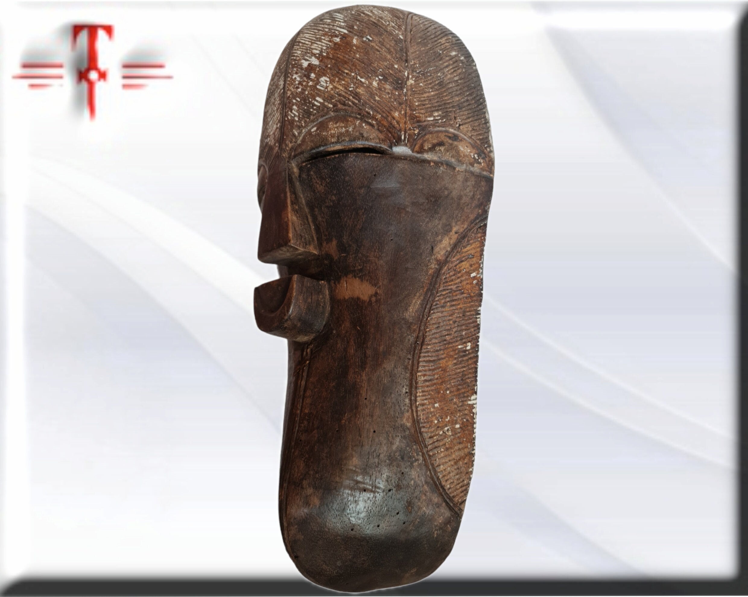 Máscara Antigua Igbo (Nigeria) – Arte Africano del Siglo XX (46 cm) - Image 3