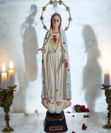 Sagrado corazón de María , virgenes y santos catolicos