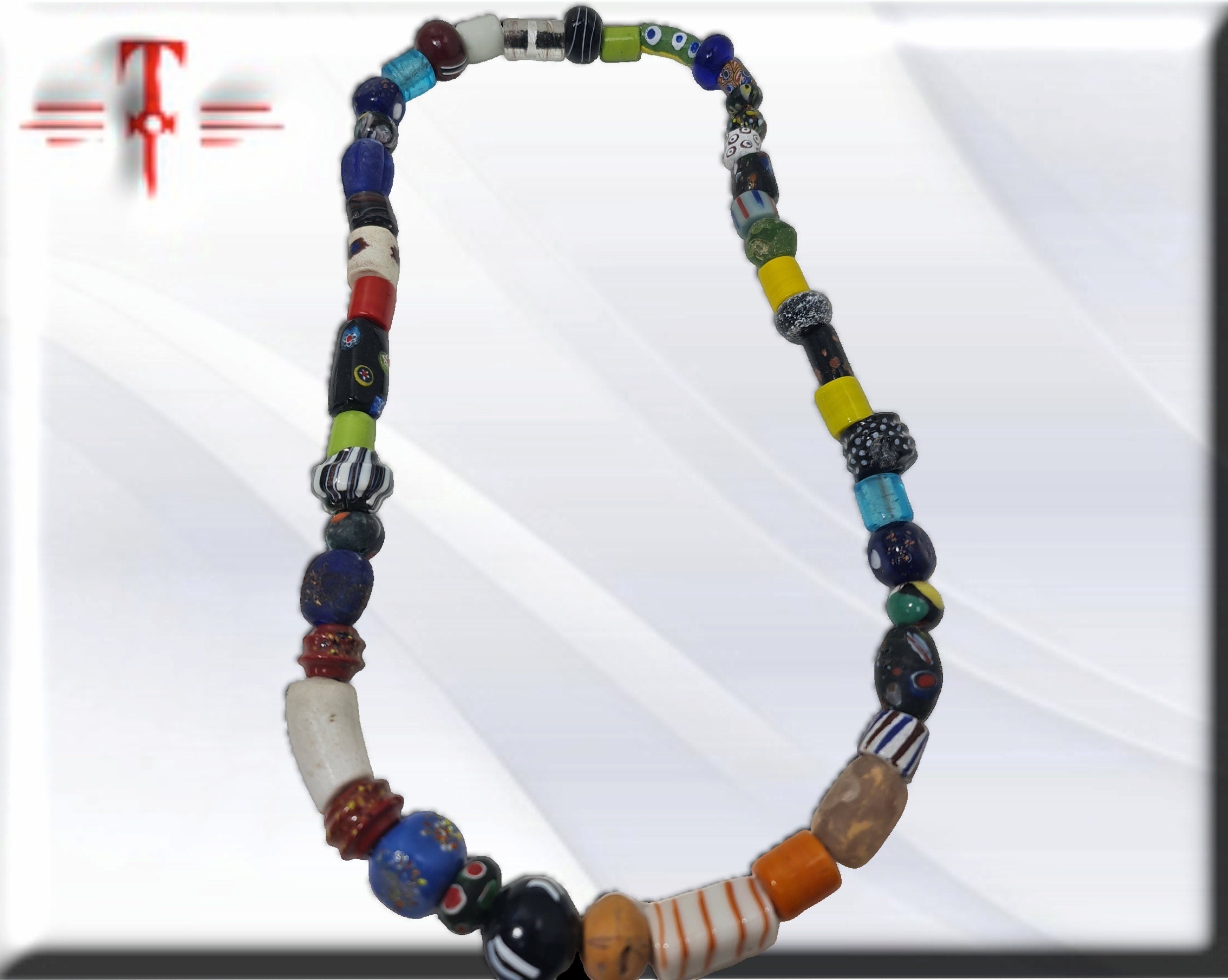 collar de cuentas africanas , cultura tradicional , arte africano , Cultura religiosa - Imagen 3
