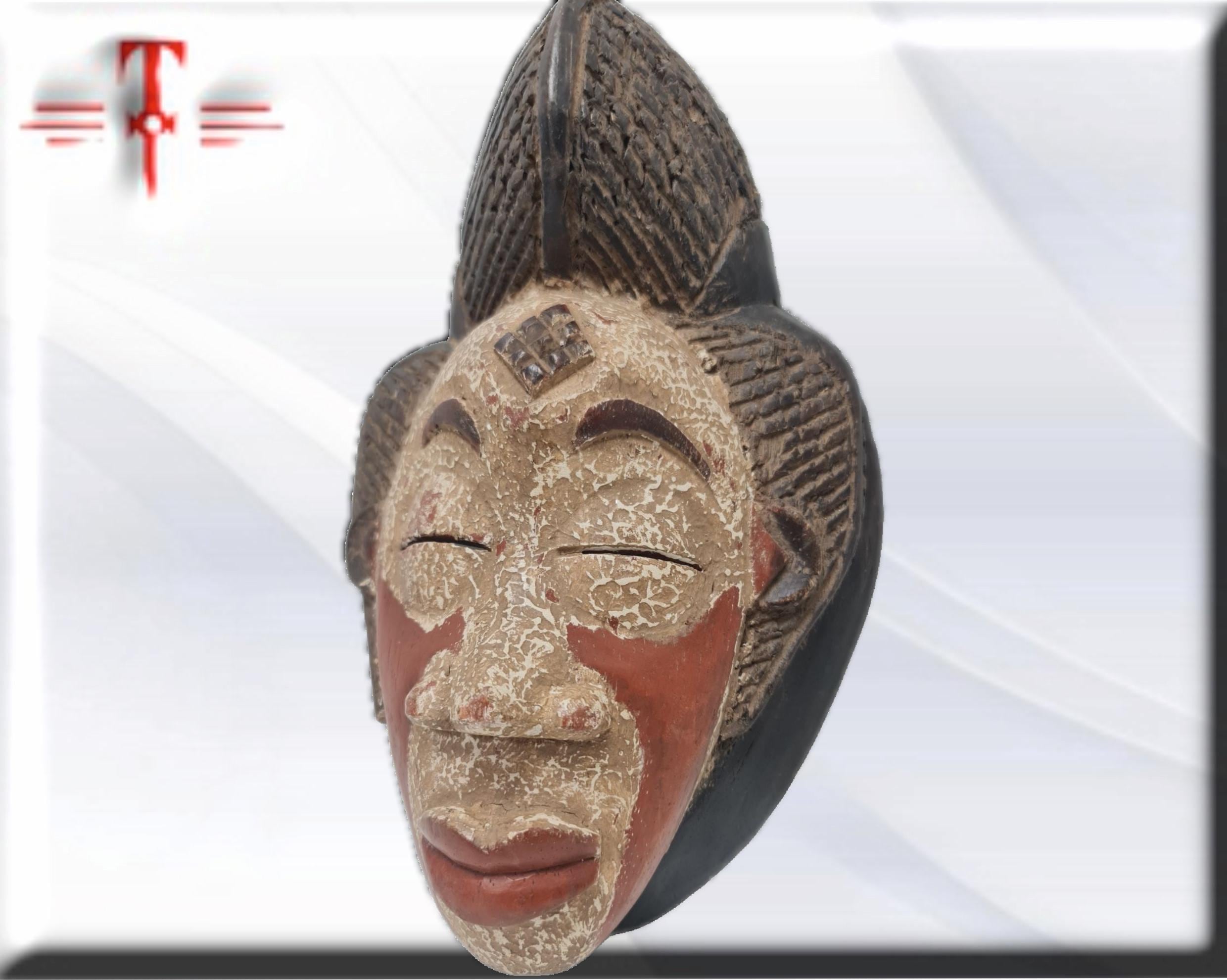 Máscara Antigua Punu (Gabón) – Arte Africano del Siglo XX (32 cm) - Image 2