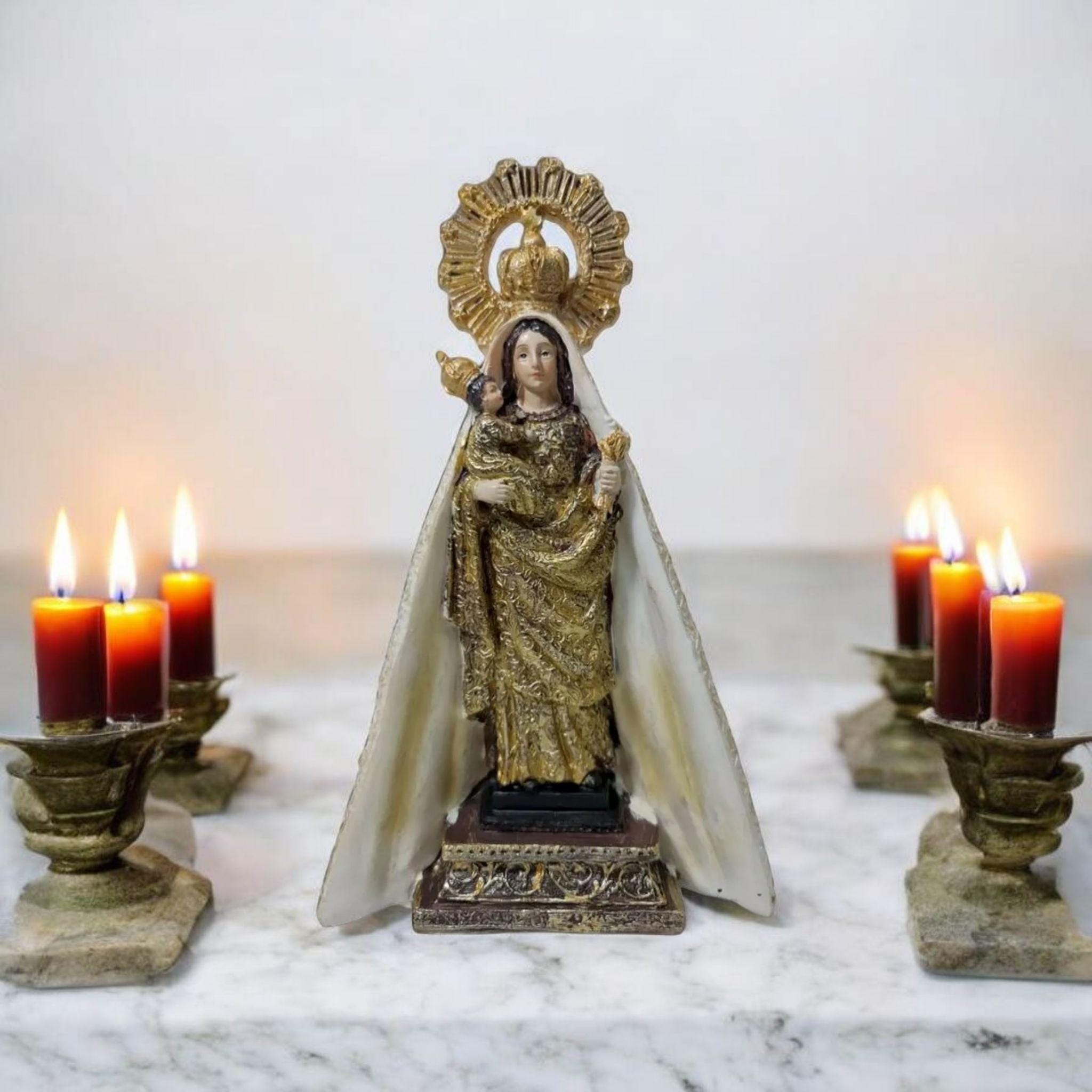 Figura de la Virgen de Guadalupe (Patrona de La Gomera) en Resina Fina