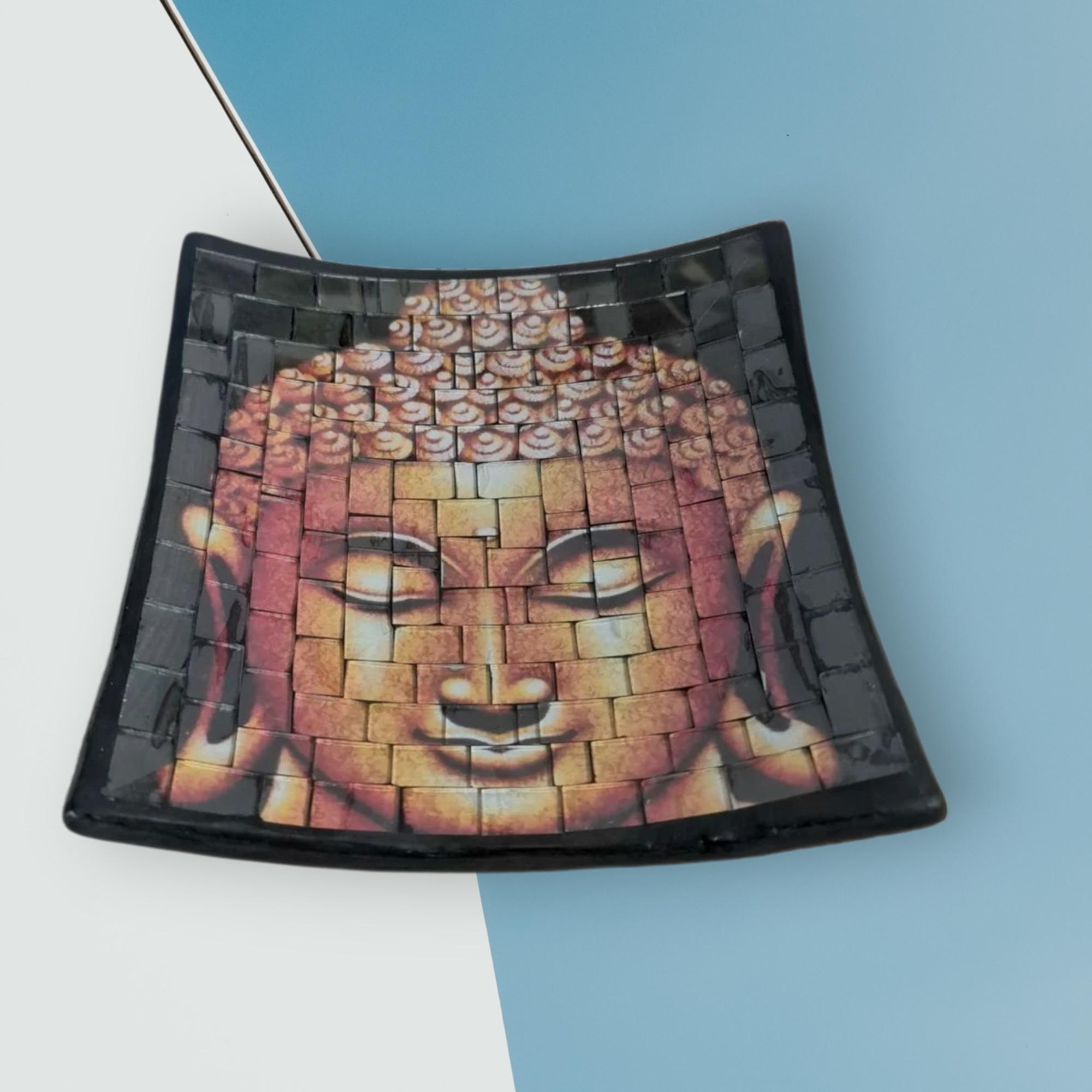Plato mosaico Buda