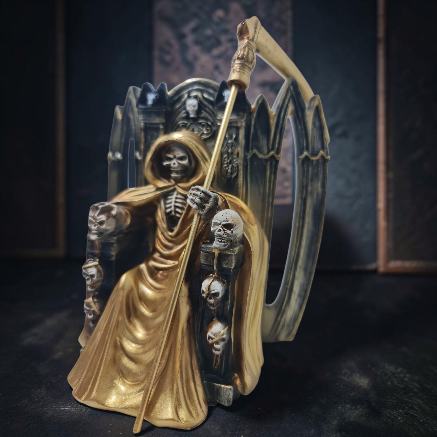 Estatua de la Santa Muerte – Figura Maciza de Resina Pintada a Mano (15 cm / 5.9")